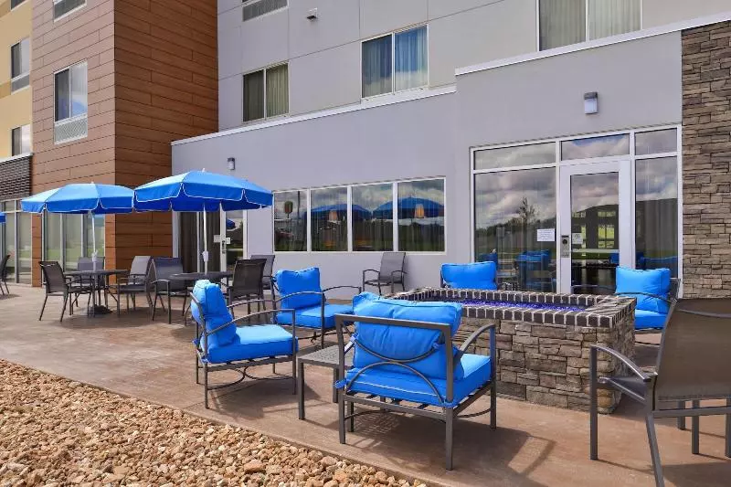 ホテル Fairfield Inn & Suites By Marriott Warrensburg