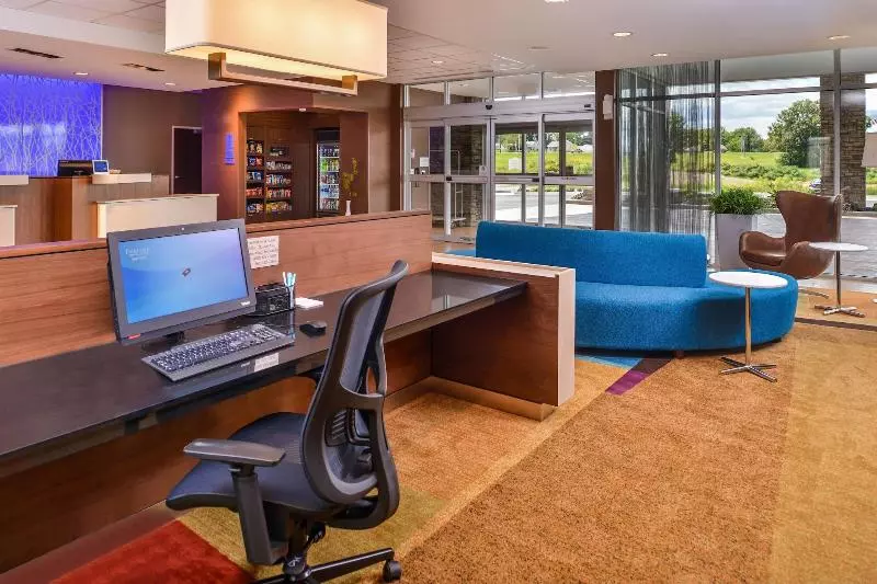 ホテル Fairfield Inn & Suites By Marriott Warrensburg
