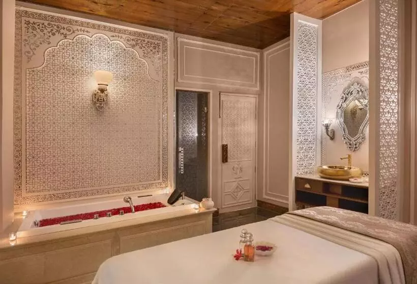 Hotelli Noormahal Palace