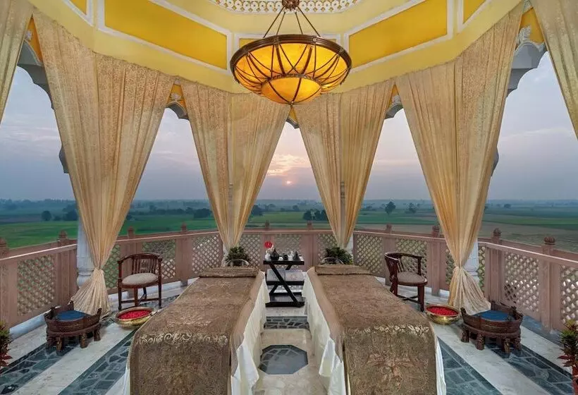Hotelli Noormahal Palace