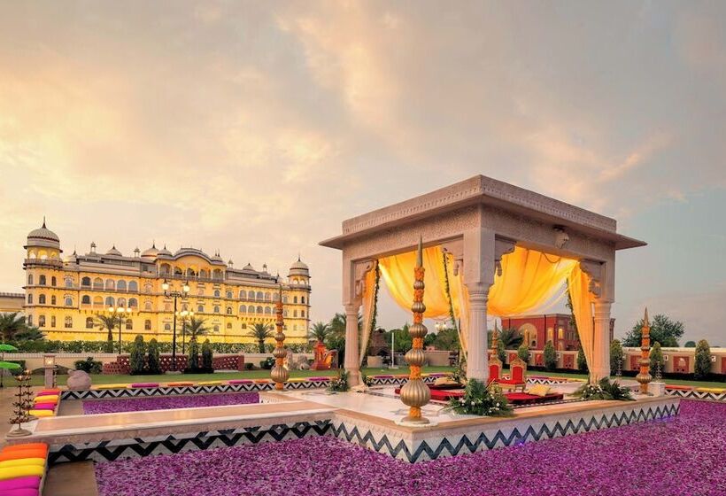 ホテル Noormahal Palace