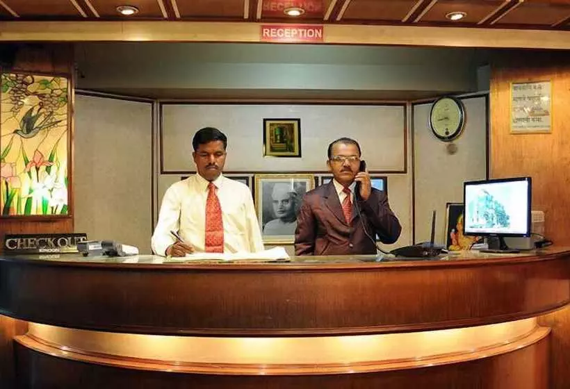 Hotelli Radhika Palace