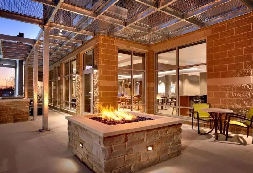 ホテル Springhill Suites By Marriott Coralville