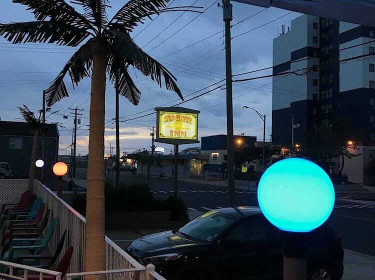 فندق Sunrise Inn