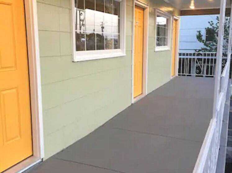 فندق Sunrise Inn