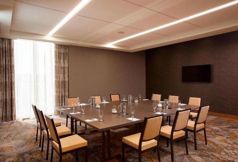 فندق The Westin Chattanooga