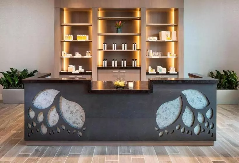 هتل The Westin Jackson