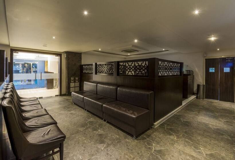 فندق V Royal Park