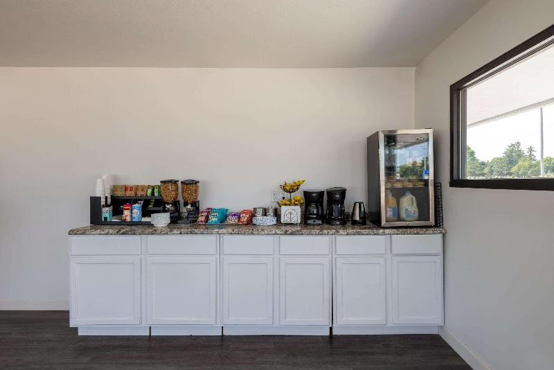 מוטל Travelodge By Wyndham Spirit Lake/okoboji