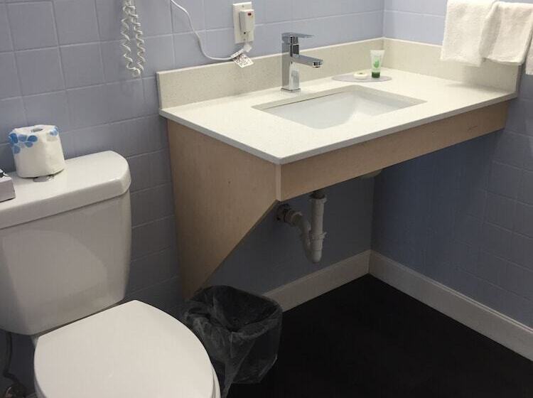 מוטל Travelodge By Wyndham Spirit Lake/okoboji