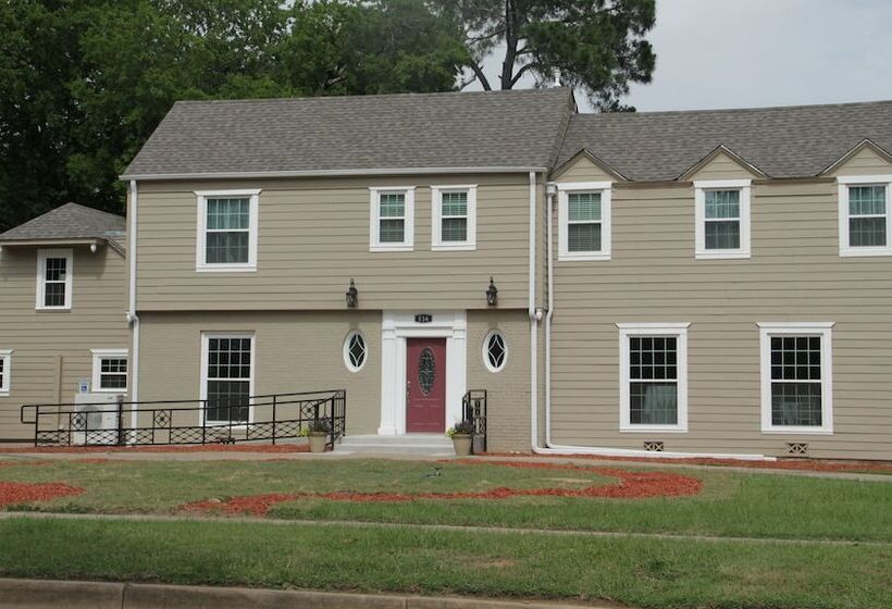 The Oaks Bed And Breakfast