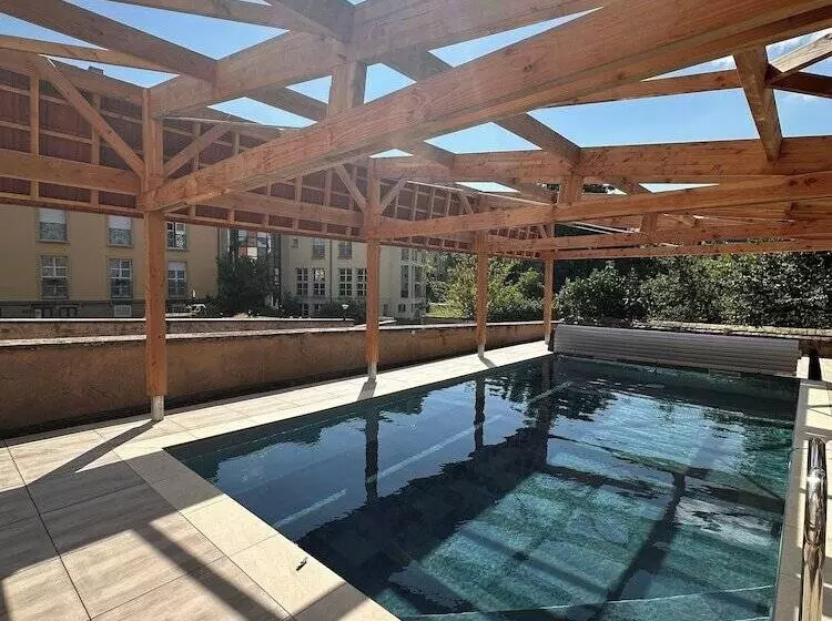 Aamiaismajoitus (B&B) Les Cigognes De Rosheim