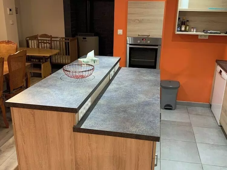 Aamiaismajoitus (B&B) Les Cigognes De Rosheim