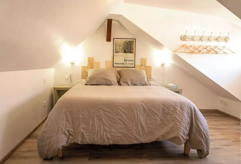 Aamiaismajoitus (B&B) Les Cigognes De Rosheim