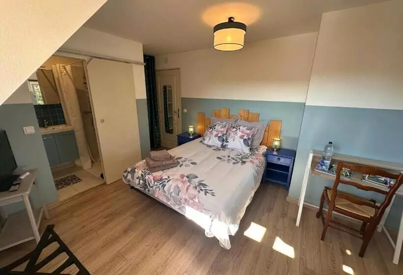 Aamiaismajoitus (B&B) Les Cigognes De Rosheim