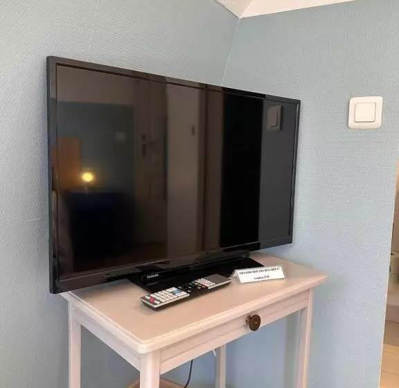 Aamiaismajoitus (B&B) Les Cigognes De Rosheim