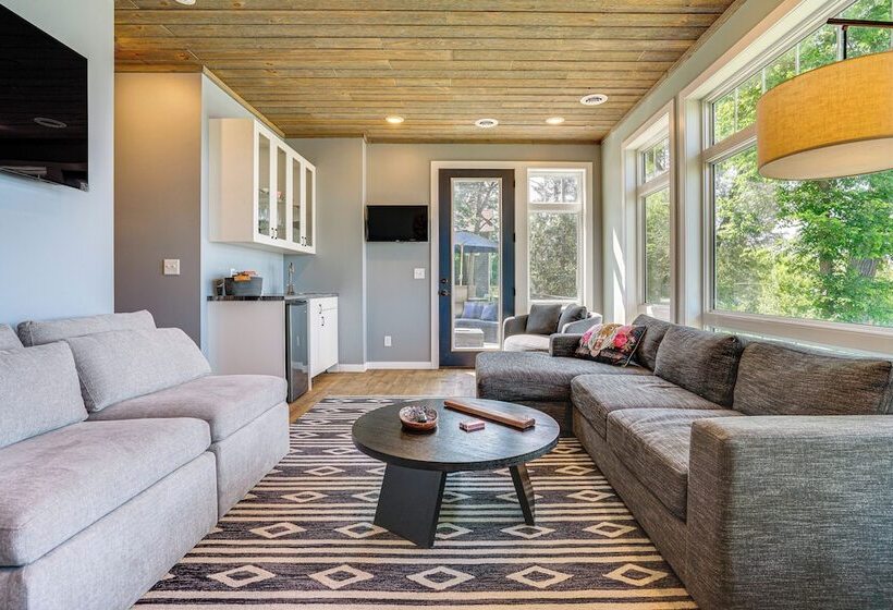 Maiden Rock Cottage W/ Fire Pit & Lake Pepin Views