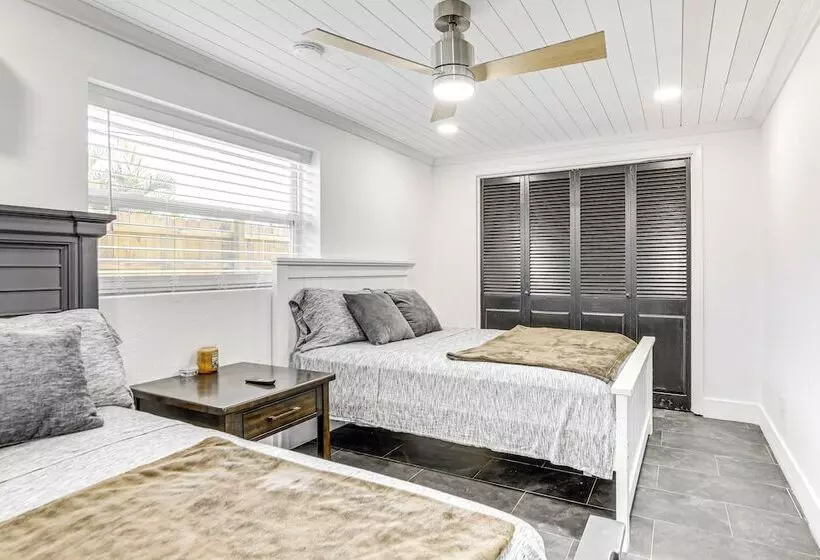 Peaceful Port Charlotte Home W/ Private Pool!