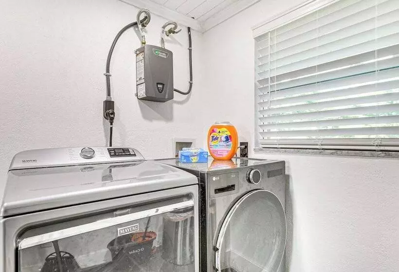 Peaceful Port Charlotte Home W/ Private Pool!