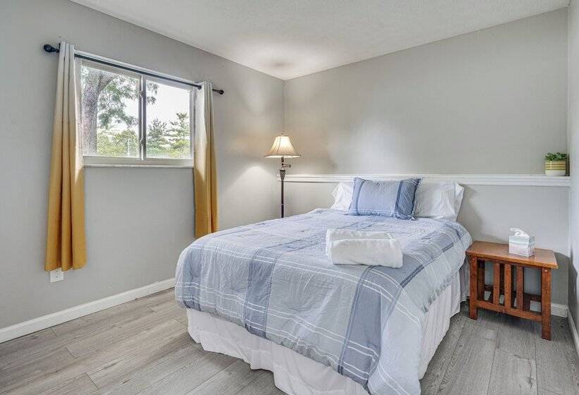 Reynoldsburg Home W/ Patio ~ 11 Mi To Columbus!