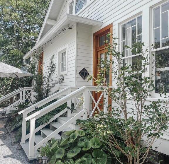 ベッドアンドブレックファースト Guesthouse On Girod