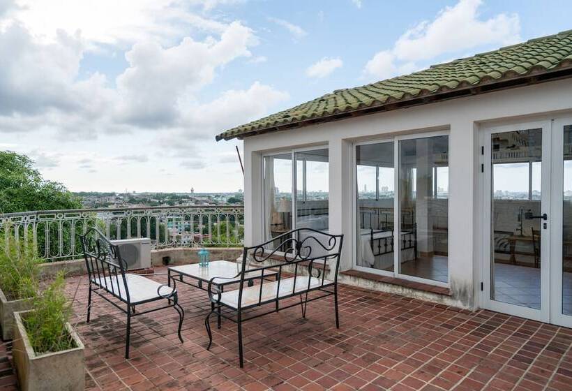 تختخواب و صبحانه La Rosa De Ortega