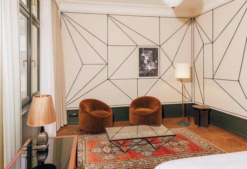 هتل Château Royal Berlin