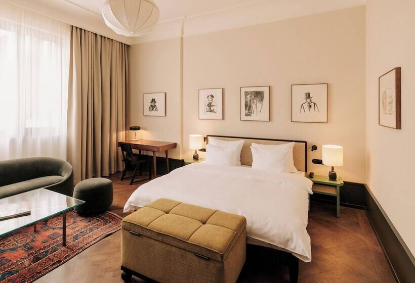 هتل Château Royal Berlin