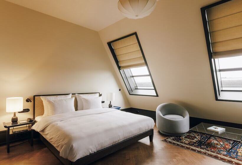 هتل Château Royal Berlin