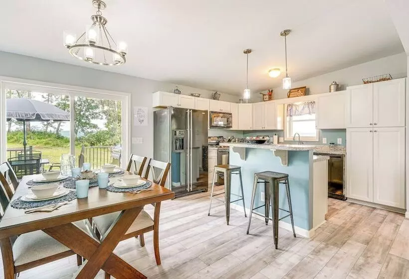 Comfortable Muncy Home W/ Serene Views!