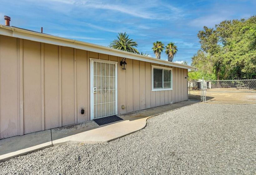 Lakeside Home W/ Fire Pit: 4 Mi To Lake Jennings!