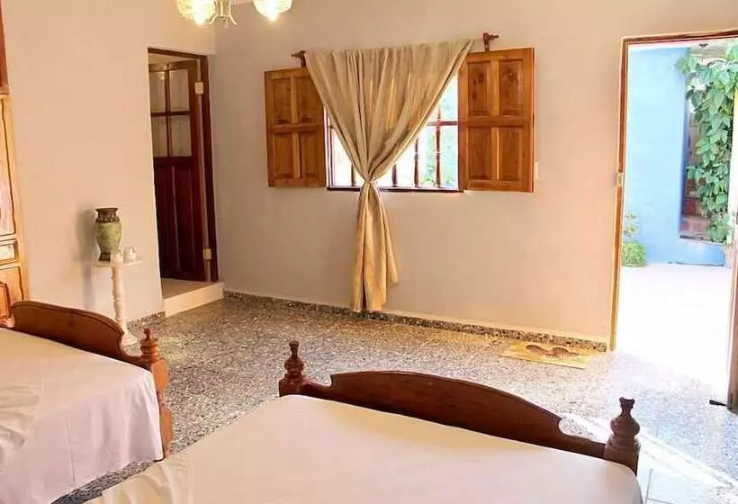 پانسیون Hostal Paraiso