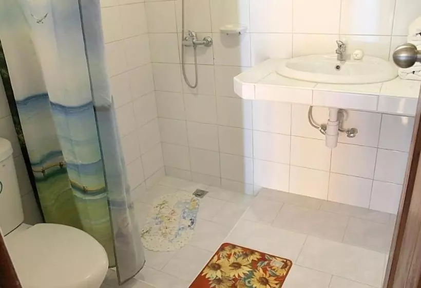 پانسیون Hostal Paraiso