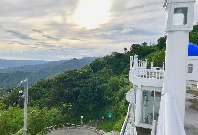 ベッドアンドブレックファースト Costiera Fermiliana Tagaytay