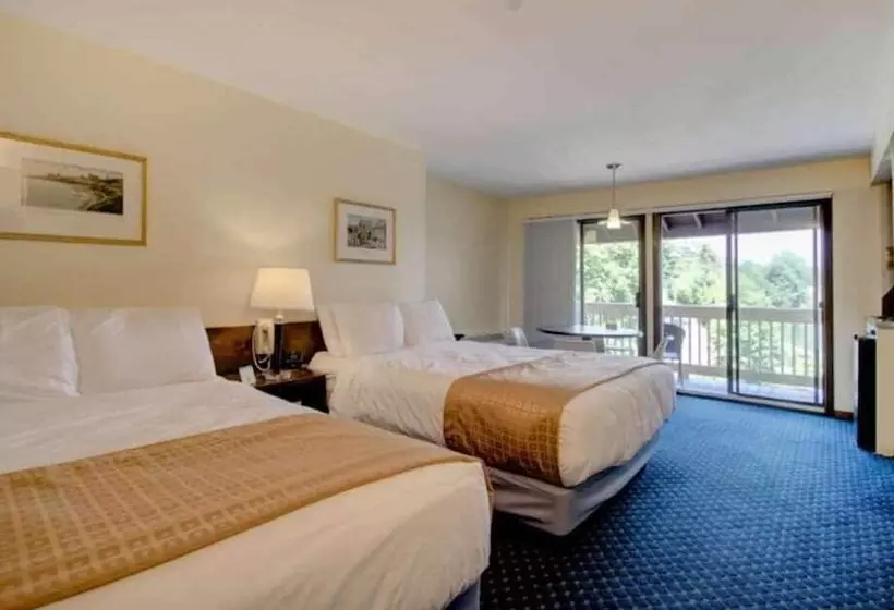 Hotelli Aspinquid Resort