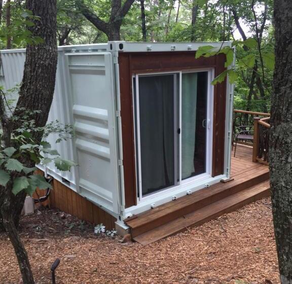 בית מלון כפרי Barefoot Hills