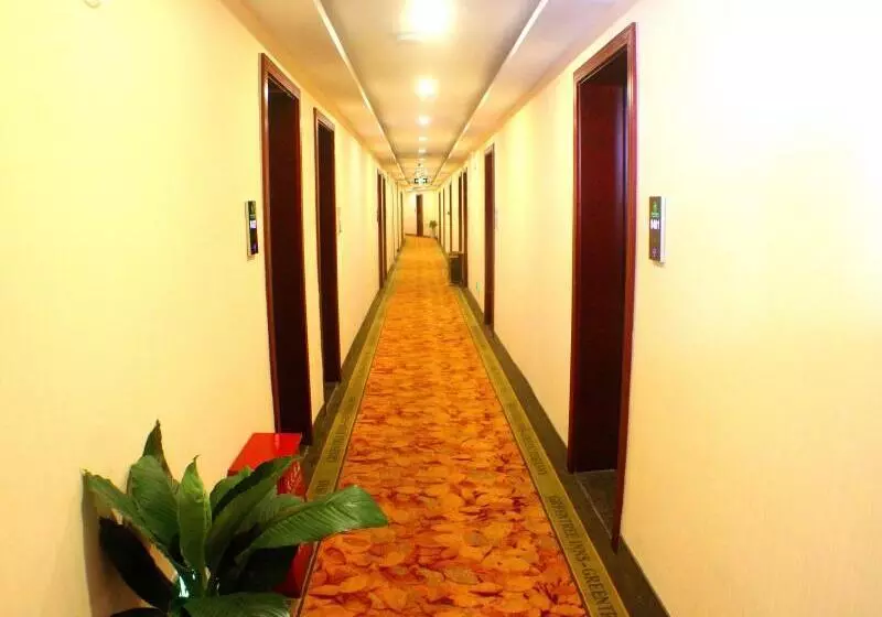 Hotelli Greentree Inn Shanghai Jiading Nanxiang Subway Station Shell