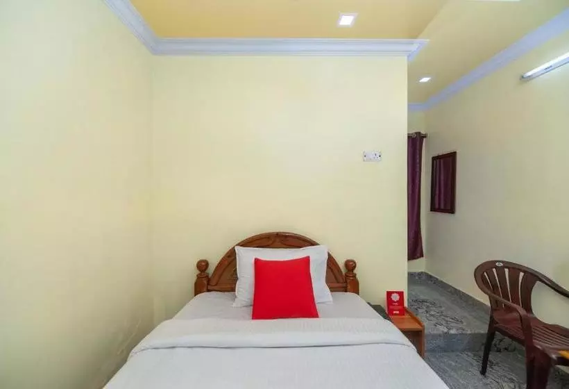 ホテル Palar Residency