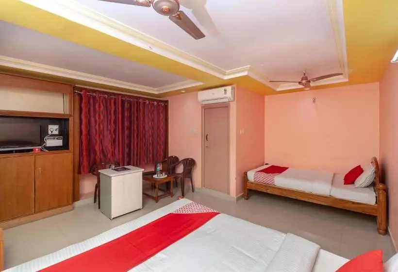 ホテル Palar Residency