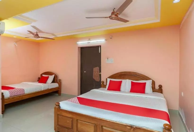 ホテル Palar Residency