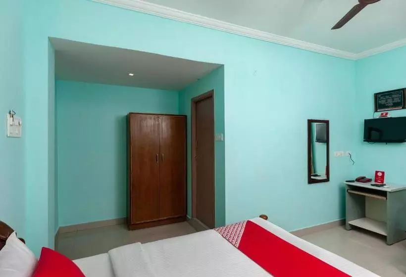 ホテル Palar Residency