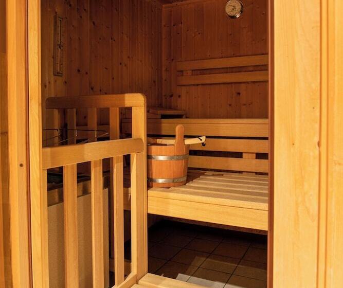 בית מלון כפרי Zomm In Seefeld