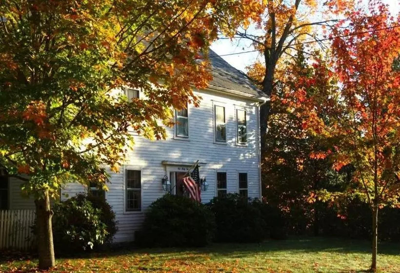 Timber Post Bed & Breakfast