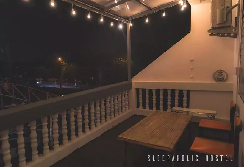 Sleepaholic Hostel