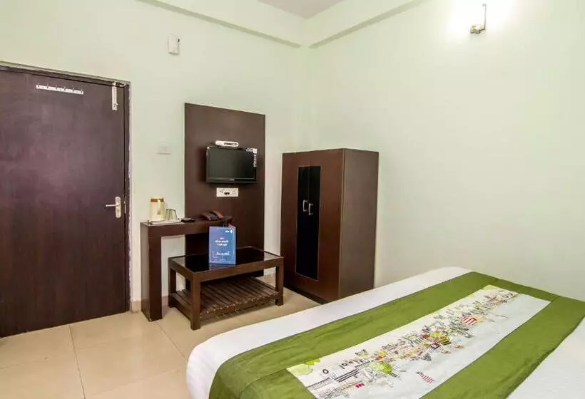 Capital O Hotel Shantila Inn