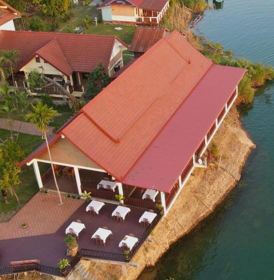 בית מלון כפרי Don Det