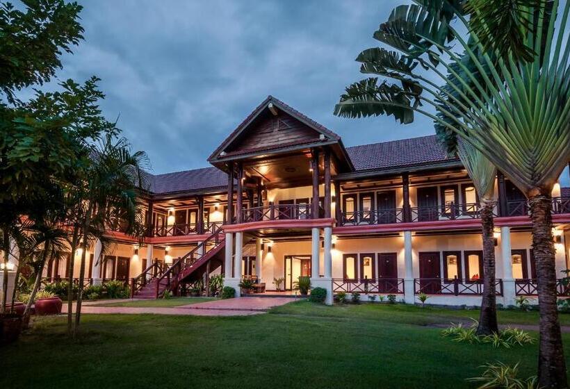 בית מלון כפרי Don Det