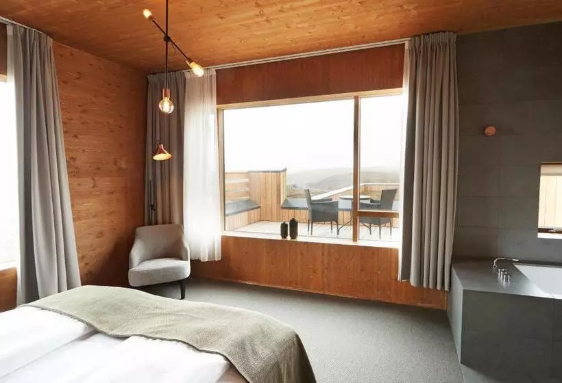 هتل Fosshótel Mývatn