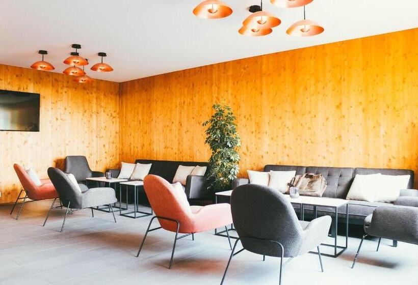 فندق Fosshótel Mývatn