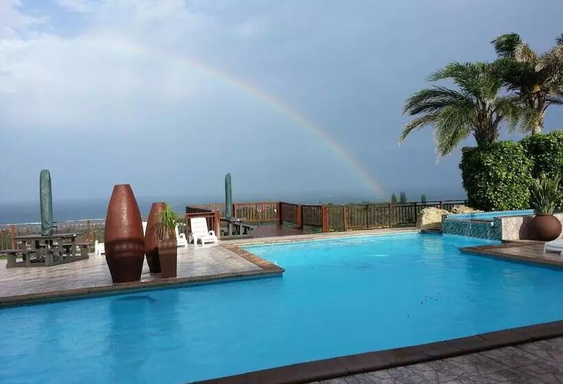 Hotelli Hillbillion Estate